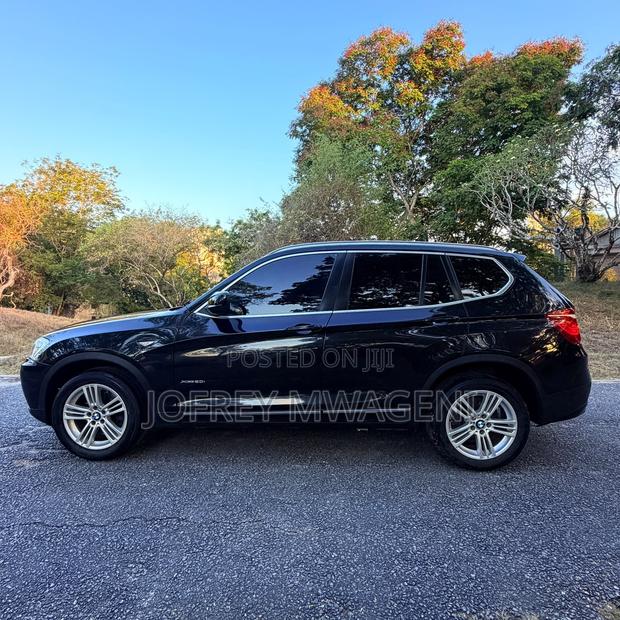 BMW X3 xDrive28i 4dr SUV AWD (2.0L 4cyl Turbo 8A) 2014 Black