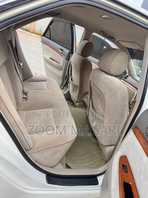 Toyota Mark II 2002 Pearl