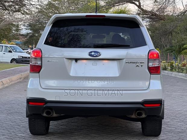 Subaru Forester 2014 White