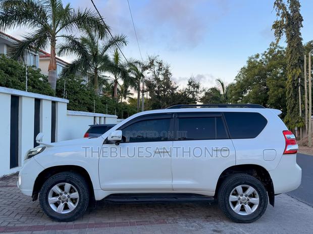 Toyota Land Cruiser Prado 2.8 D-4D 2016 Pearl