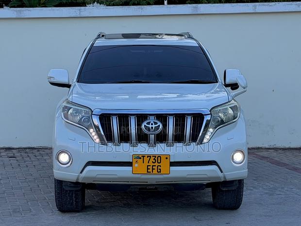Toyota Land Cruiser Prado 2.8 D-4D 2016 Pearl