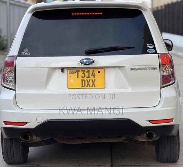 Subaru Forester 2009 White