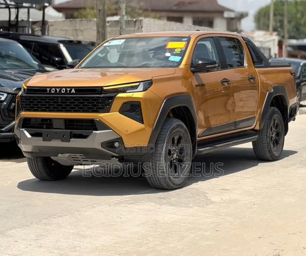 New Toyota Hilux 2026 Orange