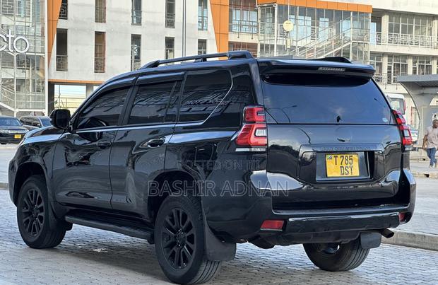 Toyota Land Cruiser Prado 3.0 D-4D (190 Hp) 2014 Black