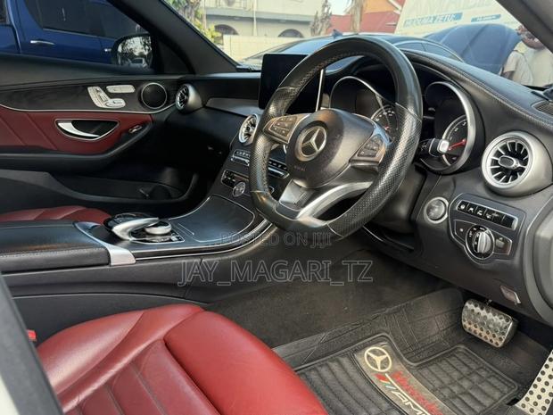 Mercedes-Benz C-Class 2016 White