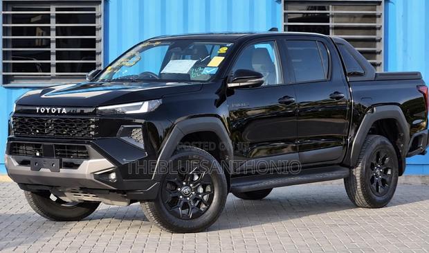 New Toyota Hilux GR-S 2026 Black