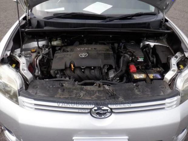 Toyota Corolla Rumion 2007 Silver