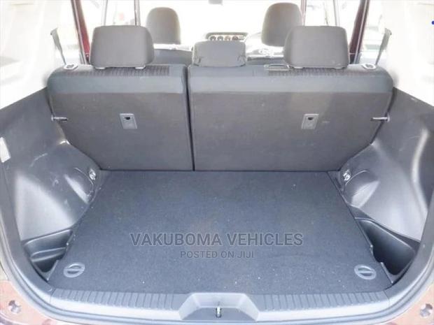 Toyota Corolla Rumion 2010