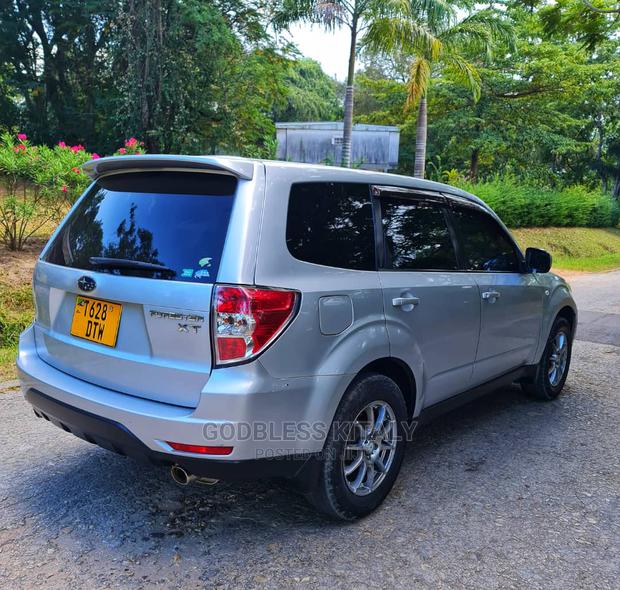 Subaru Forester 2009 2.0D X Silver