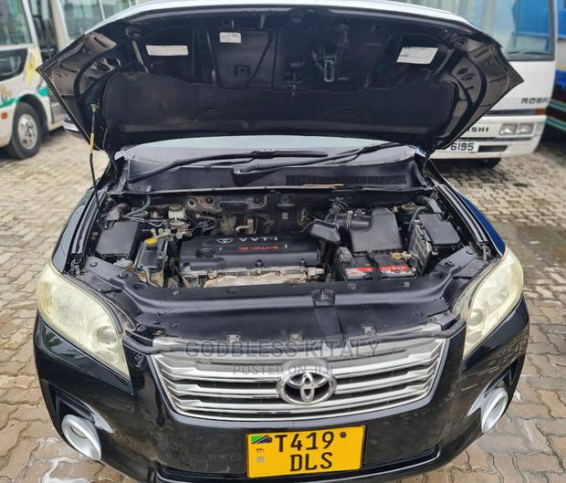 Toyota Vanguard 2007 Black