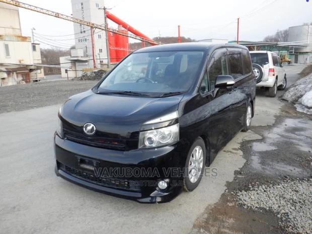 Toyota Voxy 2008 Black