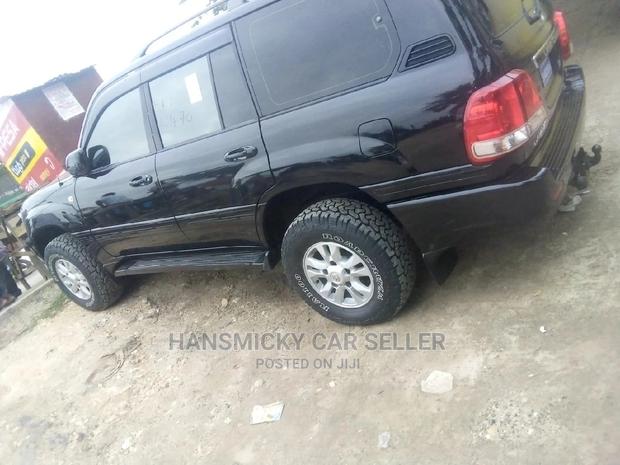 Toyota Land Cruiser 2010 Black