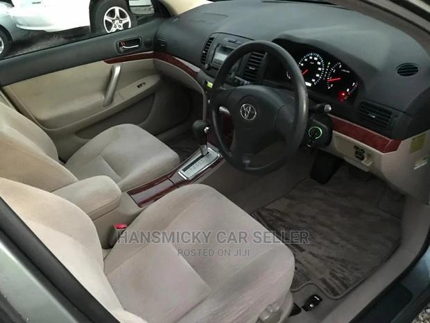 Toyota Premio 2004 Gray