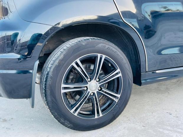 Mitsubishi RVR 2010 Black