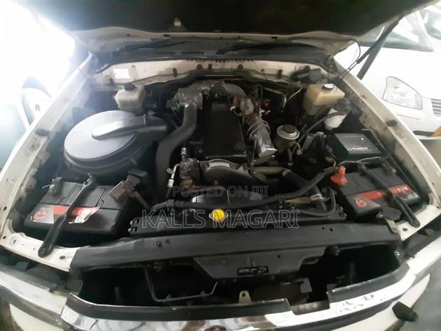 Toyota Land Cruiser 1998 Pearl