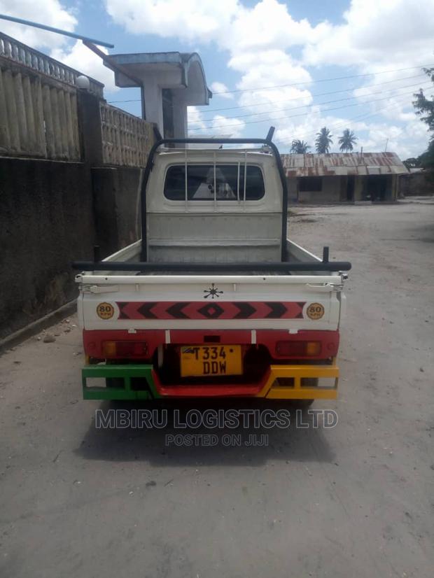 Suzuki TC 1999 White