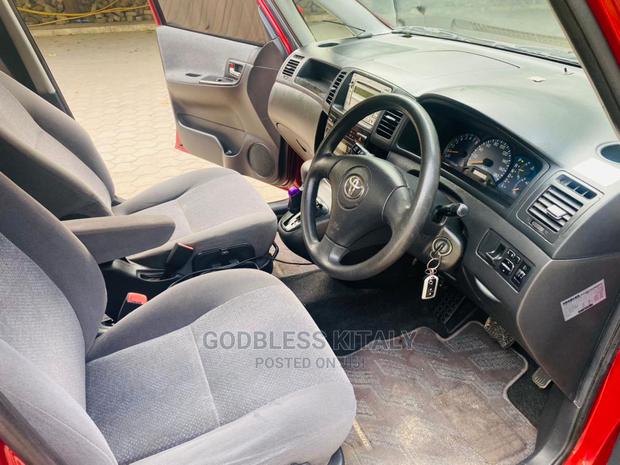 Toyota Corolla Spacio 2004 Purple