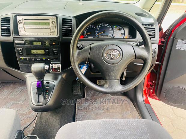 Toyota Corolla Spacio 2004 Purple