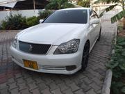 Toyota Crown 2004 White for sale