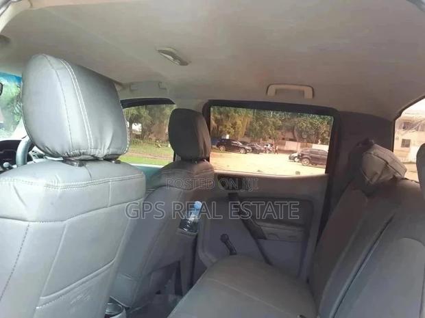 Ford Ranger 2014 Purple