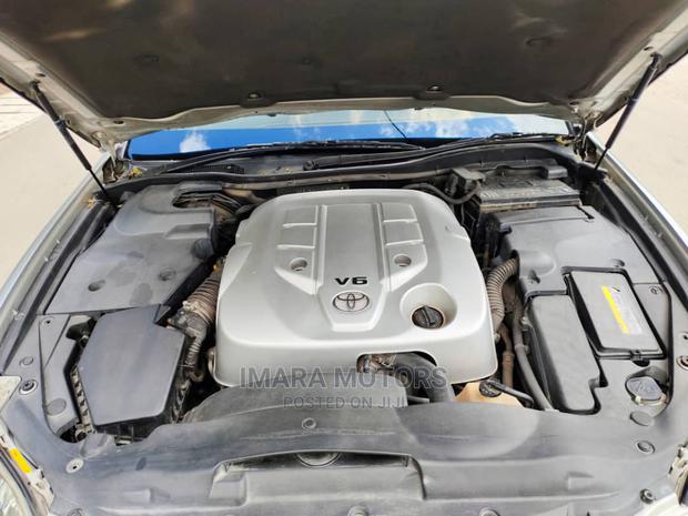 Toyota Crown 2007 Silver