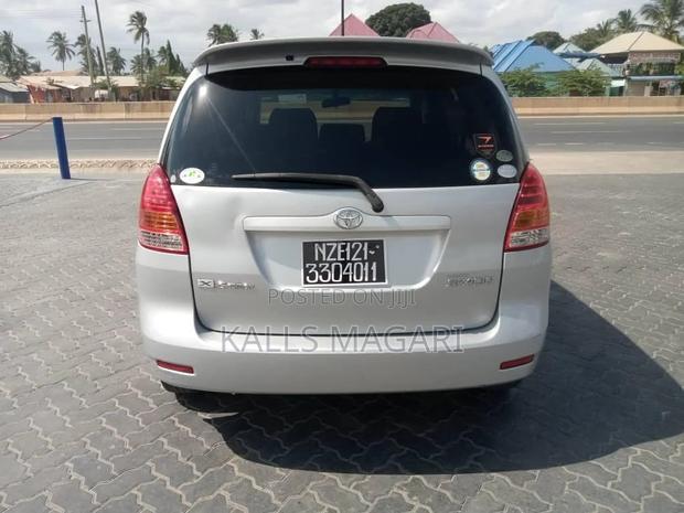 Toyota Corolla Spacio 2005 Silver