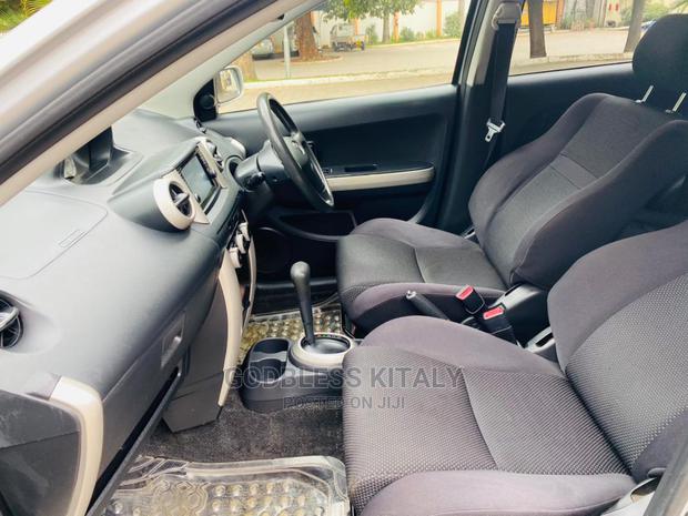 Toyota IST 2003 Silver