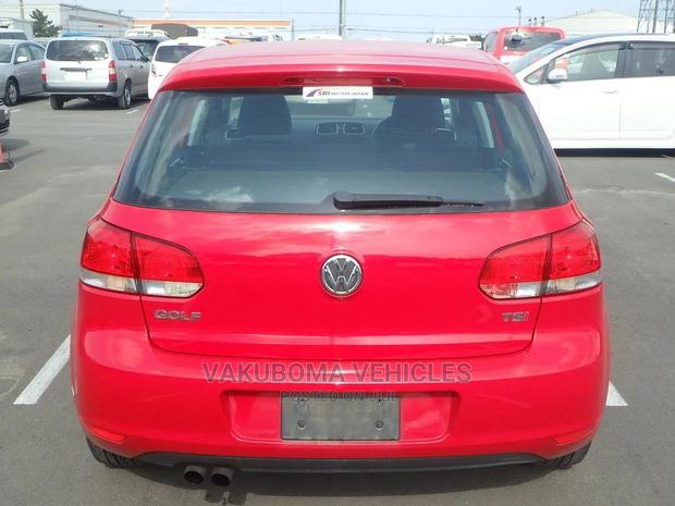 Volkswagen Golf 2010 Red