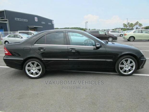 Mercedes-Benz C-Class 2007 Black