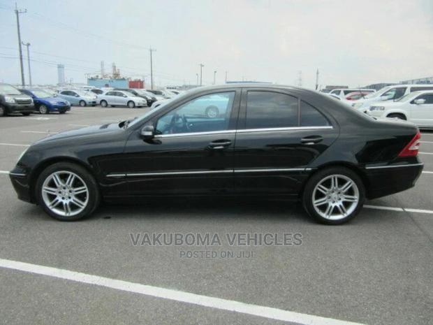 Mercedes-Benz C-Class 2007 Black