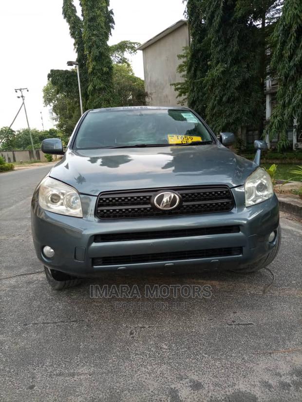 Toyota RAV4 2006 Gray