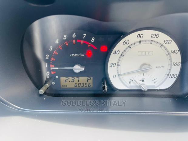Toyota IST 2004 Silver