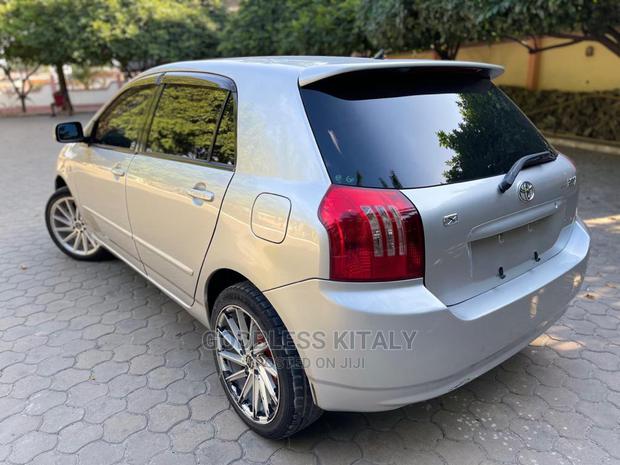 Toyota Allex 2001 Silver