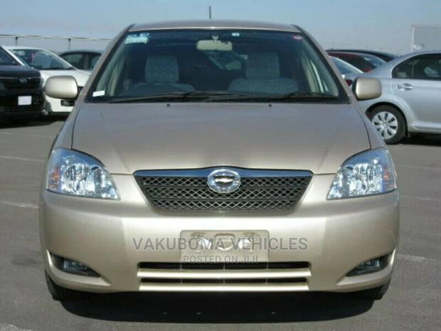 Toyota Corolla RunX 2004 Gold