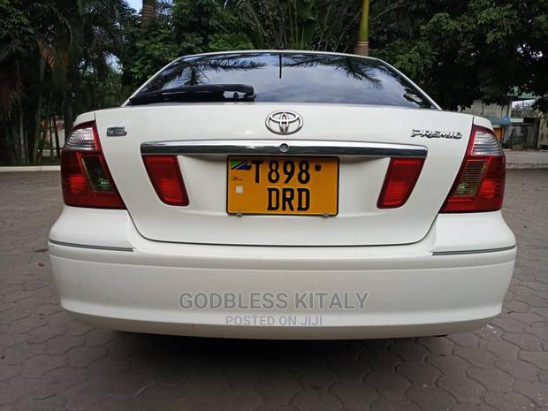 Toyota Premio 2002 Pearl
