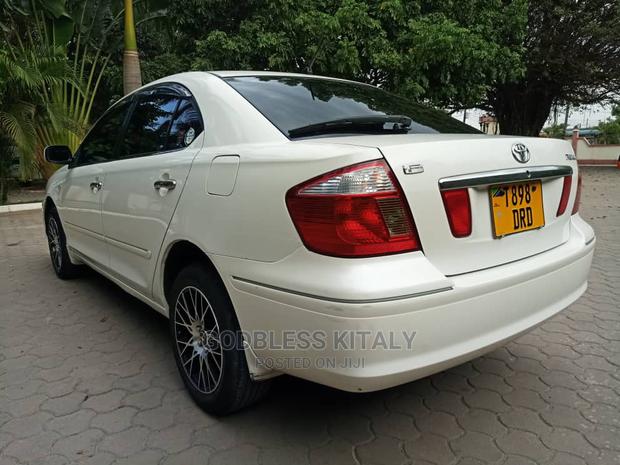 Toyota Premio 2002 Pearl