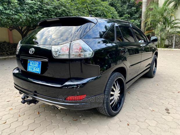 Toyota Harrier 2006 Black