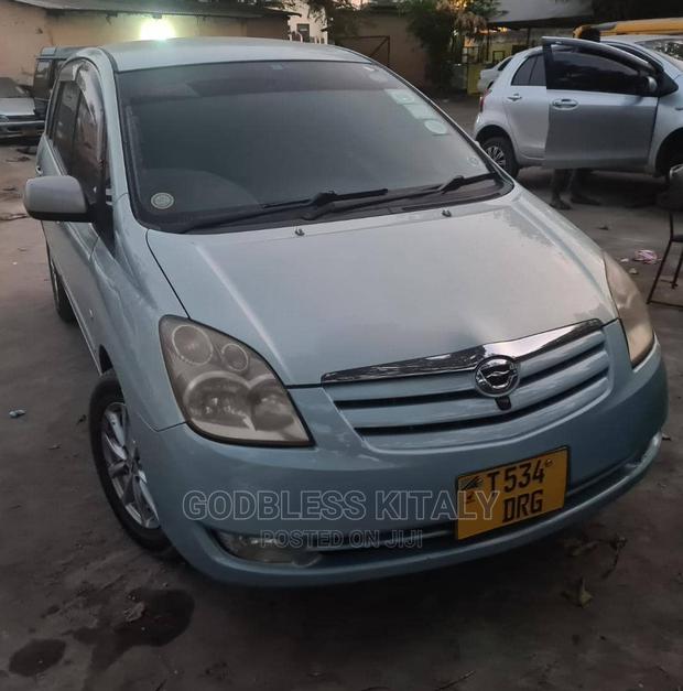 Toyota Corolla Spacio 2004 Blue