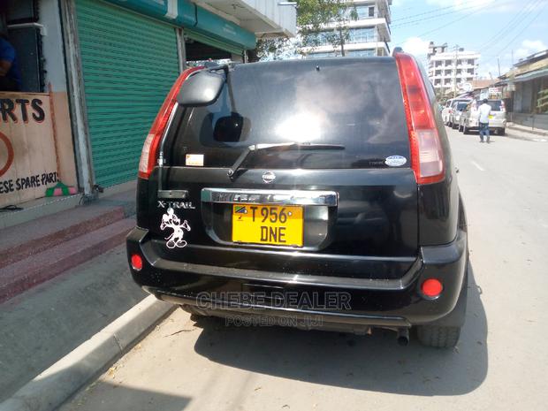 Nissan X-Trail 2005 2.0 Black