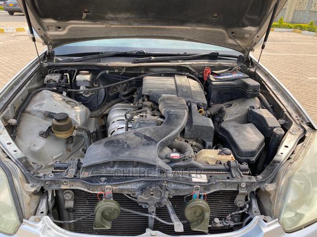 Toyota Mark II 2003 2.0 AWD Silver