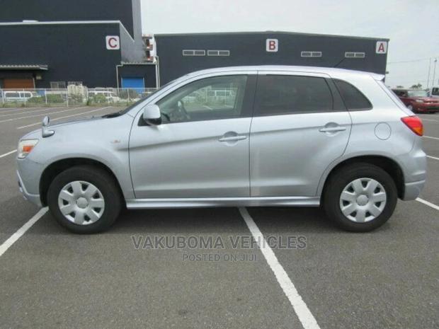 Mitsubishi RVR 2010 Silver