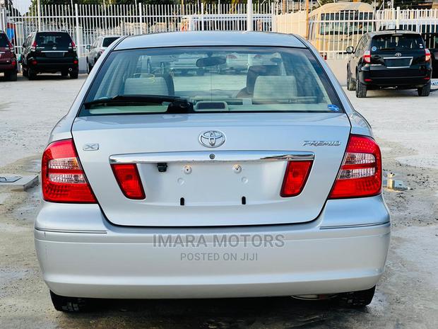 Toyota Premio 2002 Silver