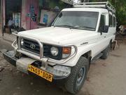 Toyota Land Cruiser 2004 White for sale