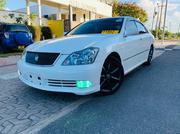 Toyota Crown 2004 White for sale