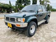Toyota Hilux 1999 Green for sale