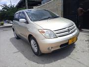 Toyota IST 2004 Gold for sale