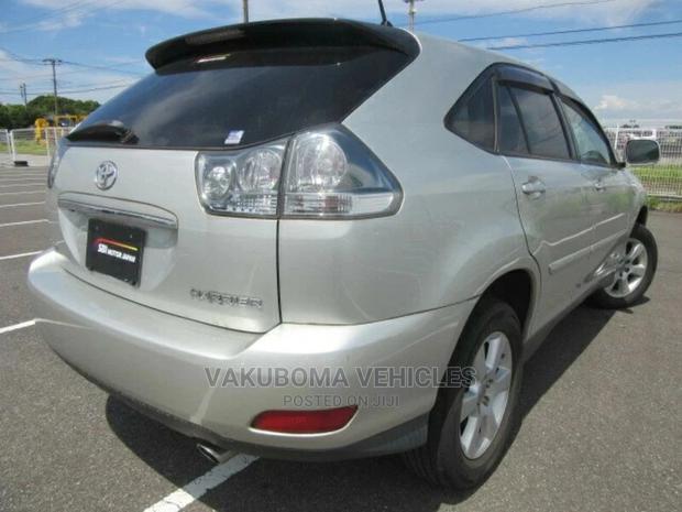 Toyota Harrier 2004 Silver
