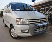 Toyota Noah 2002 Off White for sale