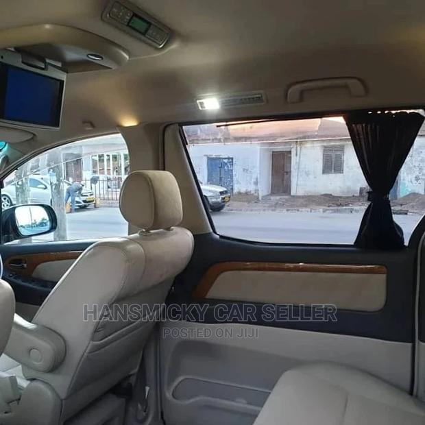 Toyota Alphard 2006 Black
