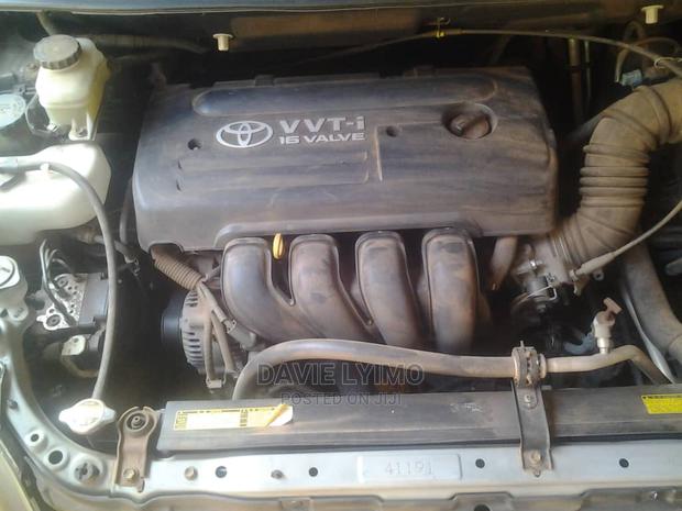 Toyota Wish 2005 Silver